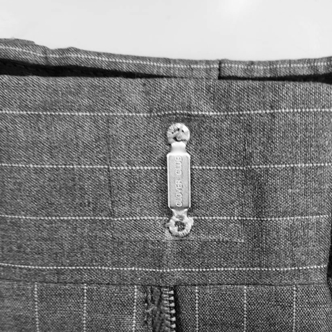 ウエストのホック修理